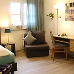 Guest house Gaestehaus Niemerg 3*