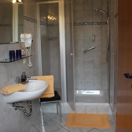 בית הארחה Gaestehaus Niemerg