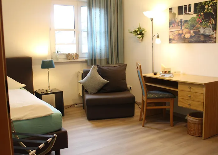 Konukevi Gaestehaus Niemerg 3*